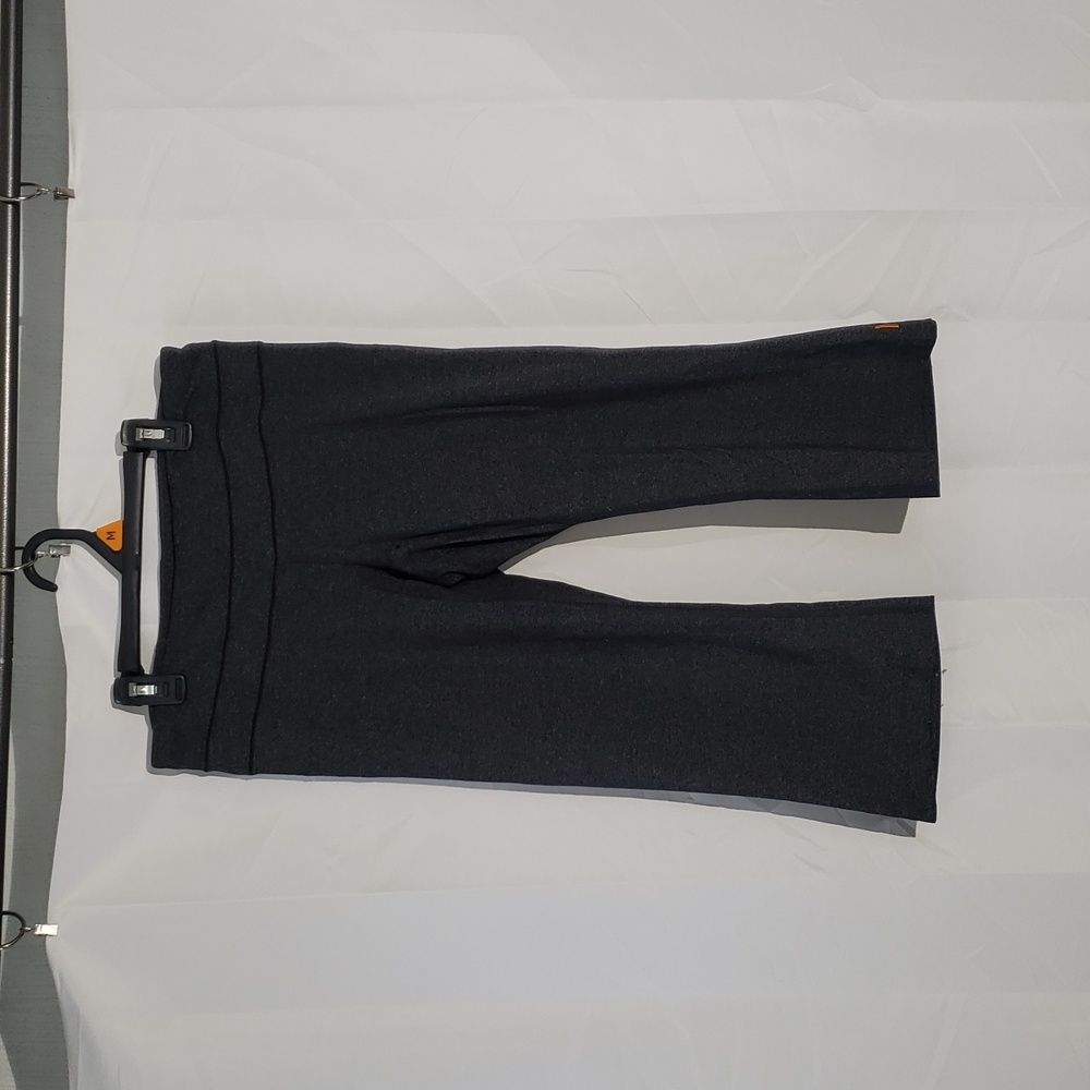 Lucy brand power max capri yoga pants/leggings